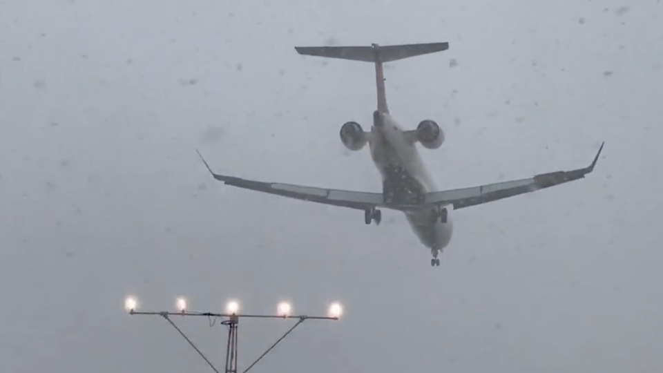 Snowy Landing in New York WeatherBug