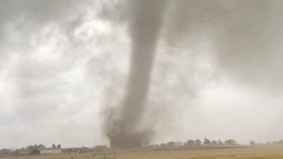 Tornado Rips Through Brashear, Texas WeatherBug