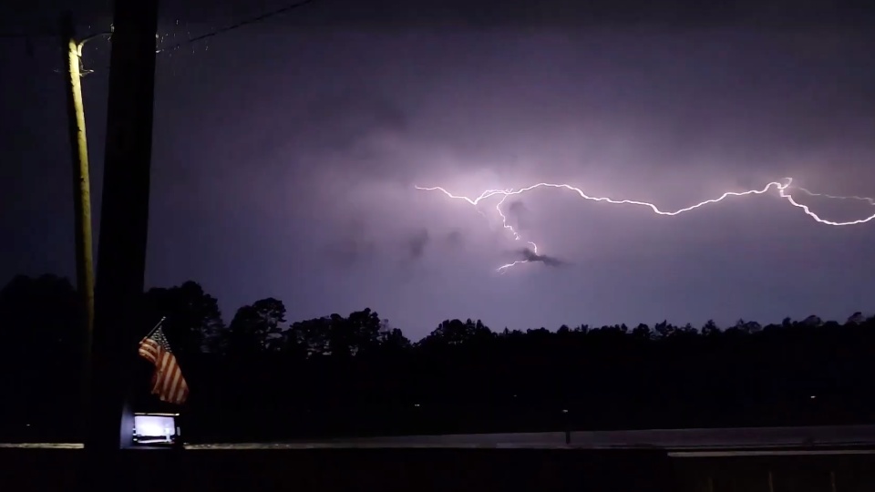 Lightning Spiders Across Sky in Western Alabama WeatherBug