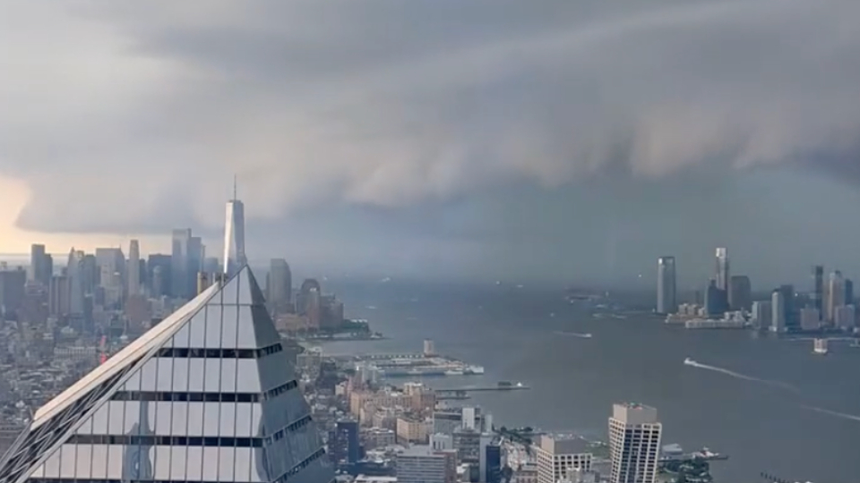 Ominous Storm Overtaking New York City WeatherBug