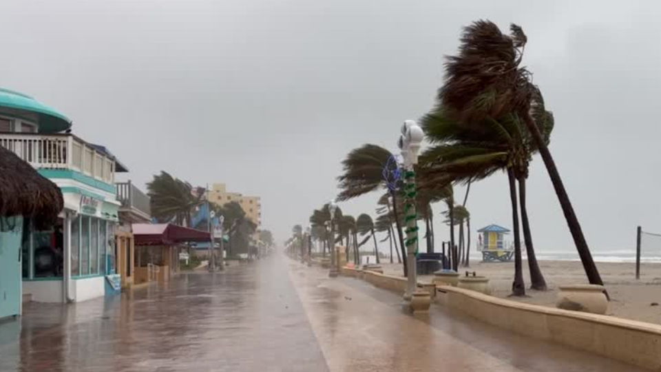 Rough Seas and Flooded Streets in Florida WeatherBug