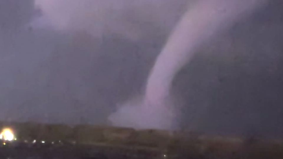Waterspout Over Lake Michigan | WeatherBug