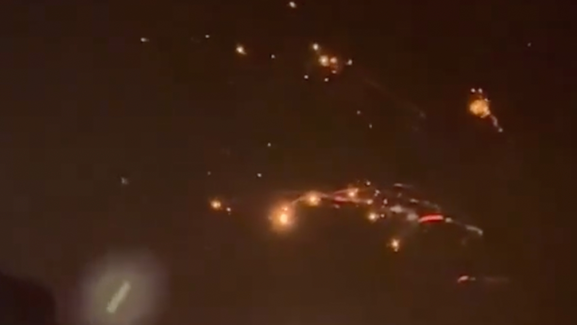 Debris Light Up Sky After Starship Explodes | WeatherBug