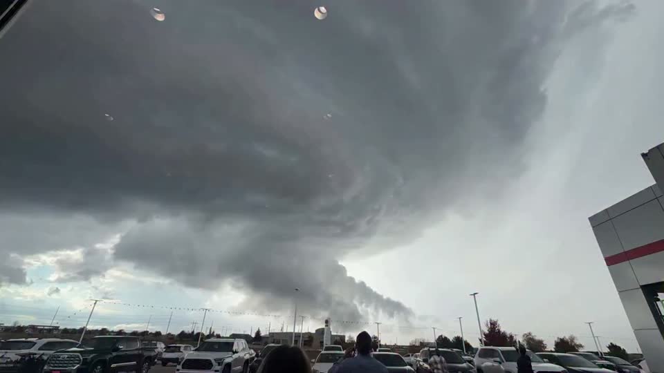 Vortex Above Arizona Town During Tornado | WeatherBug